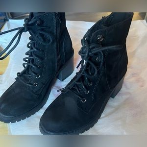 Black Suede Sonoma Combat boots Size 6